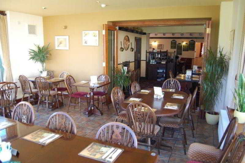 Windmill & Turnpike Guest house 4*